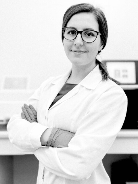 Zsiborás Réka